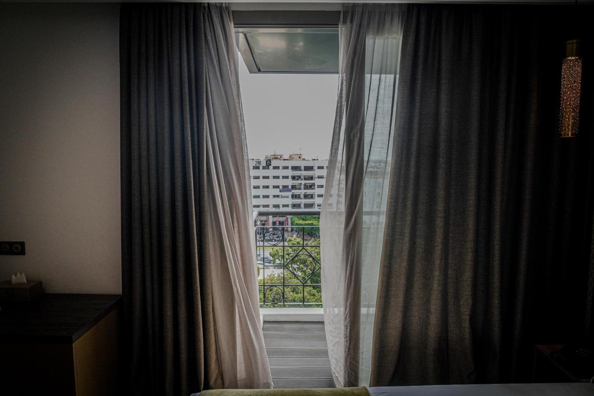 Az Hotel Des Arts 拉巴特 外观 照片