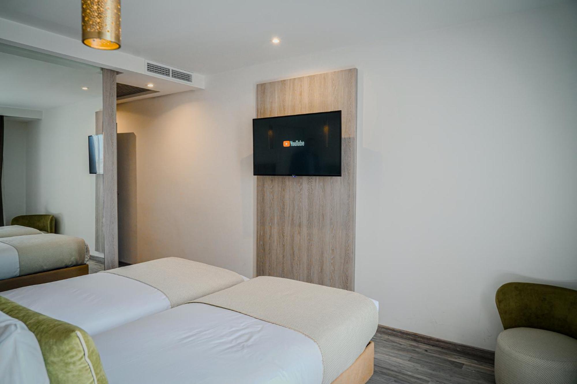 Az Hotel Des Arts 拉巴特 外观 照片