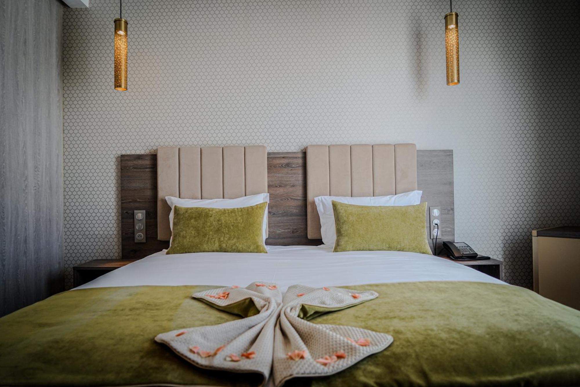 Az Hotel Des Arts 拉巴特 外观 照片