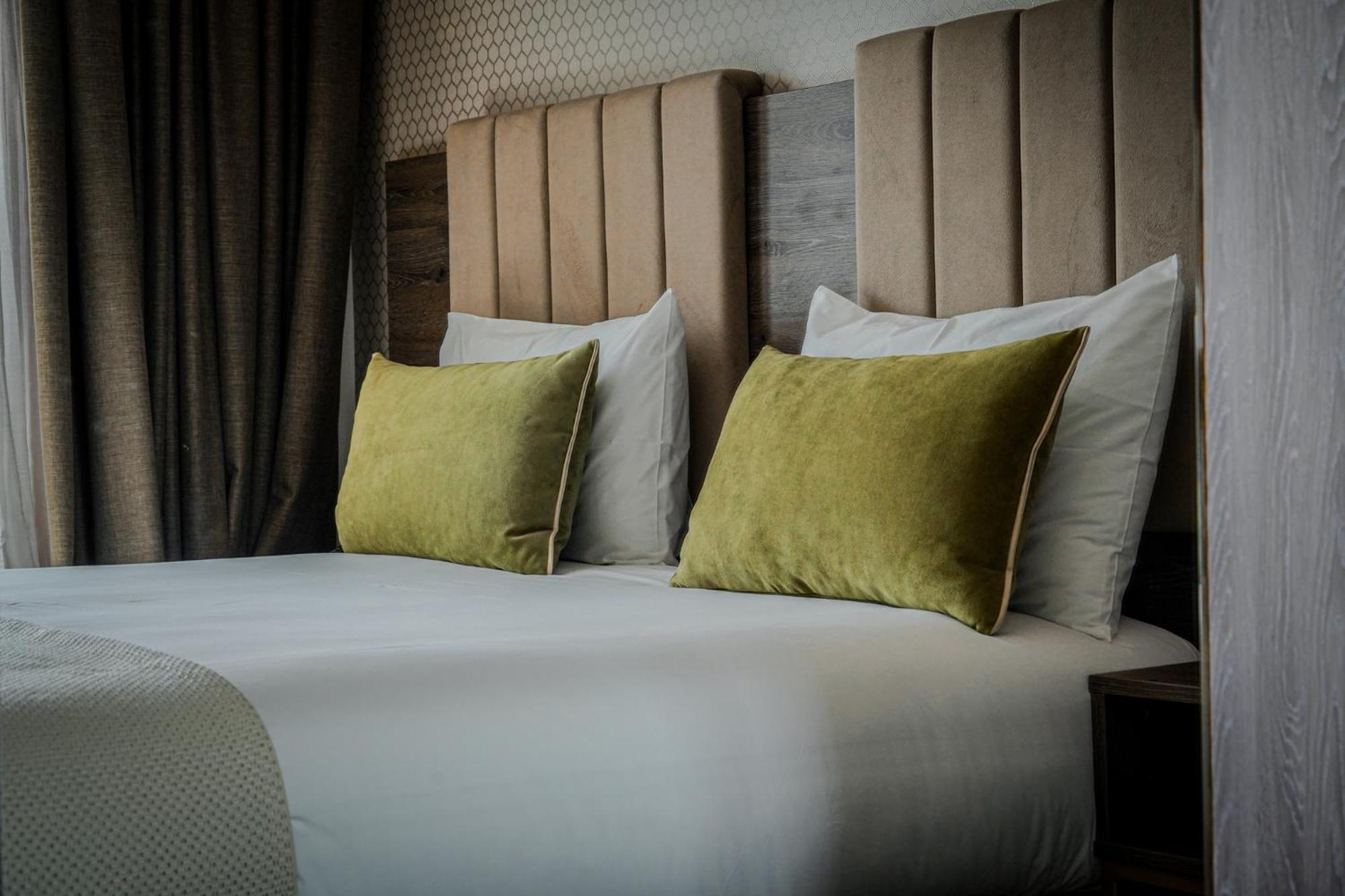 Az Hotel Des Arts 拉巴特 外观 照片