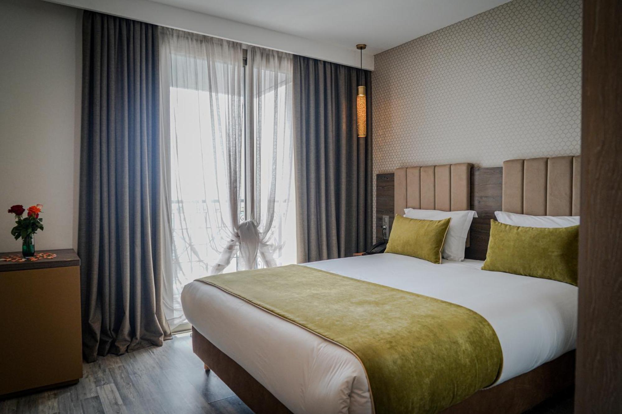 Az Hotel Des Arts 拉巴特 外观 照片
