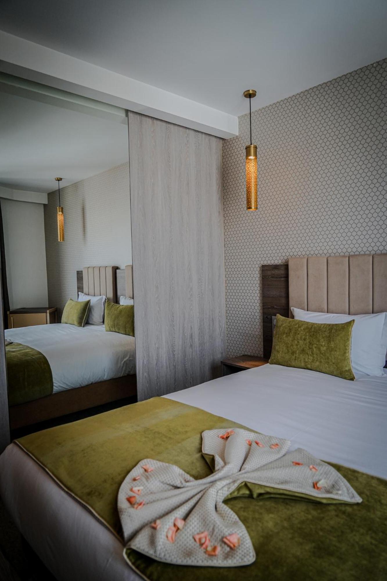 Az Hotel Des Arts 拉巴特 外观 照片